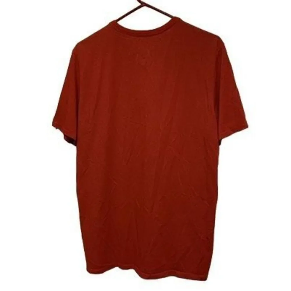 Nike tee size